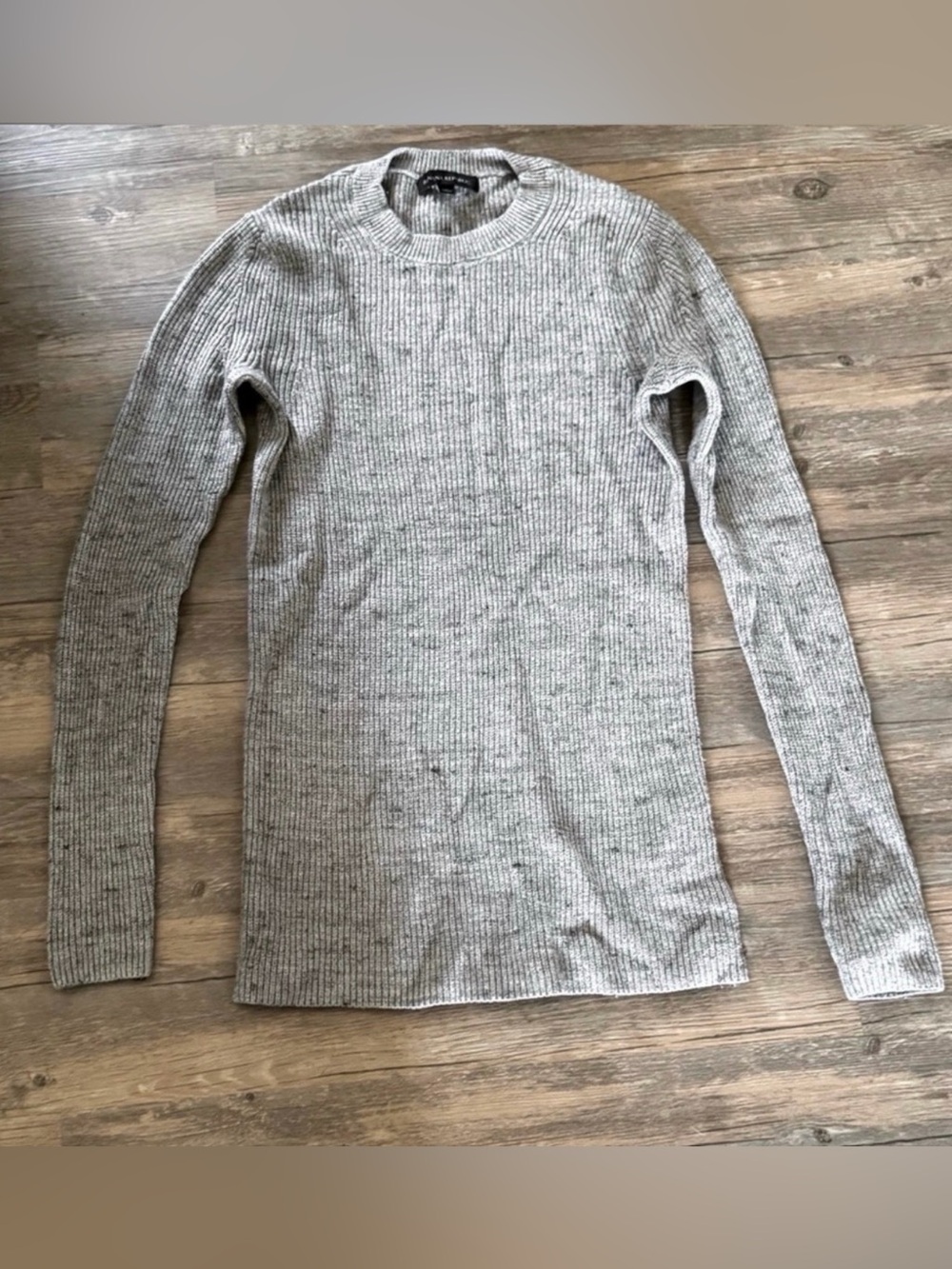 Banana Republic grey ribbed knit crewneck sweater size small